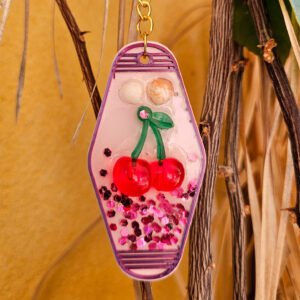 porte clés vintage violet cerises